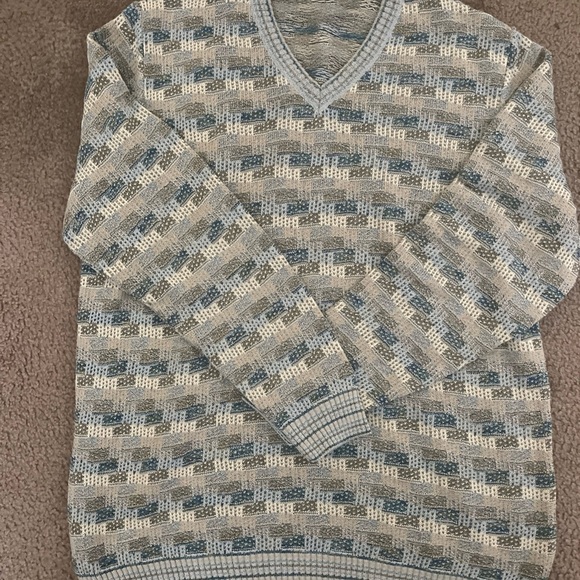 Norm Thompson V-Neck Sweater Blue and Gray - Picture 1 of 8